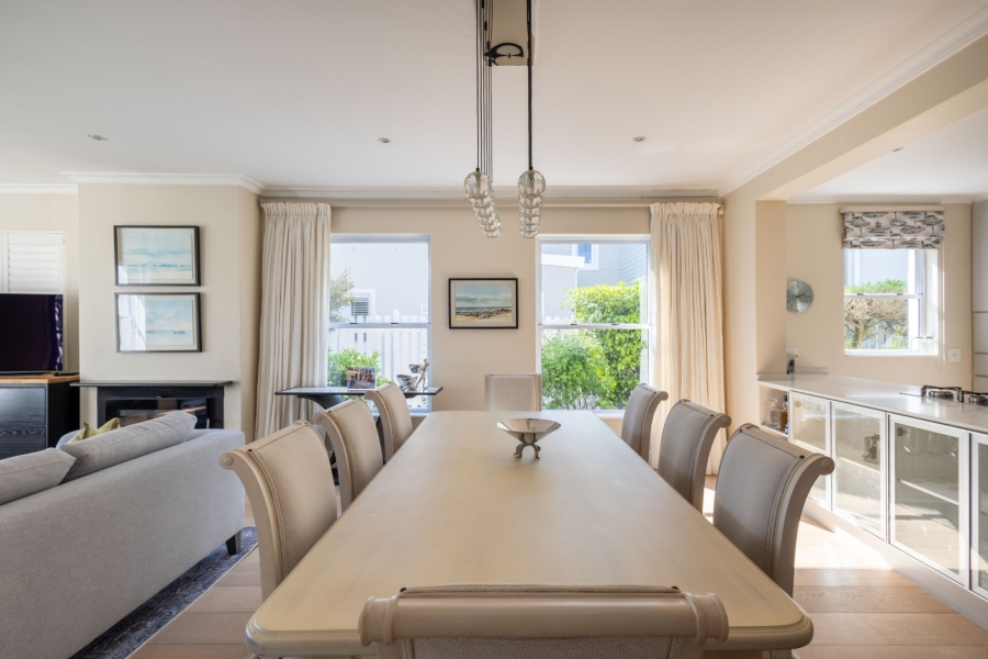 5 Bedroom Property for Sale in Thesen Islands Western Cape